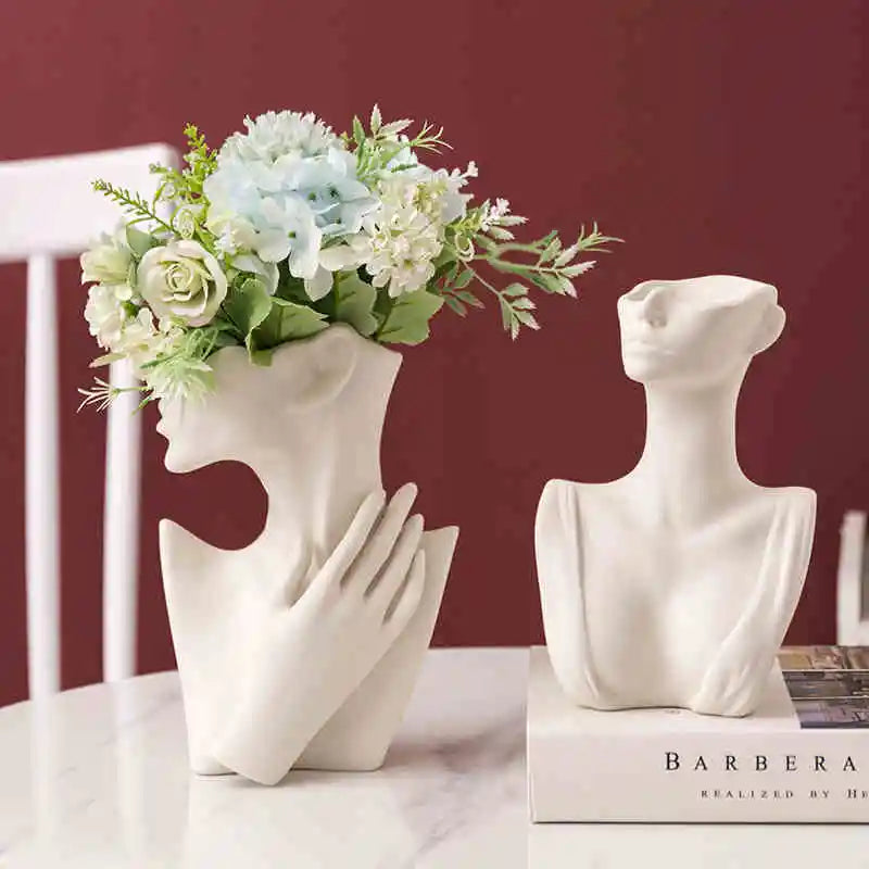 The Floral Women
