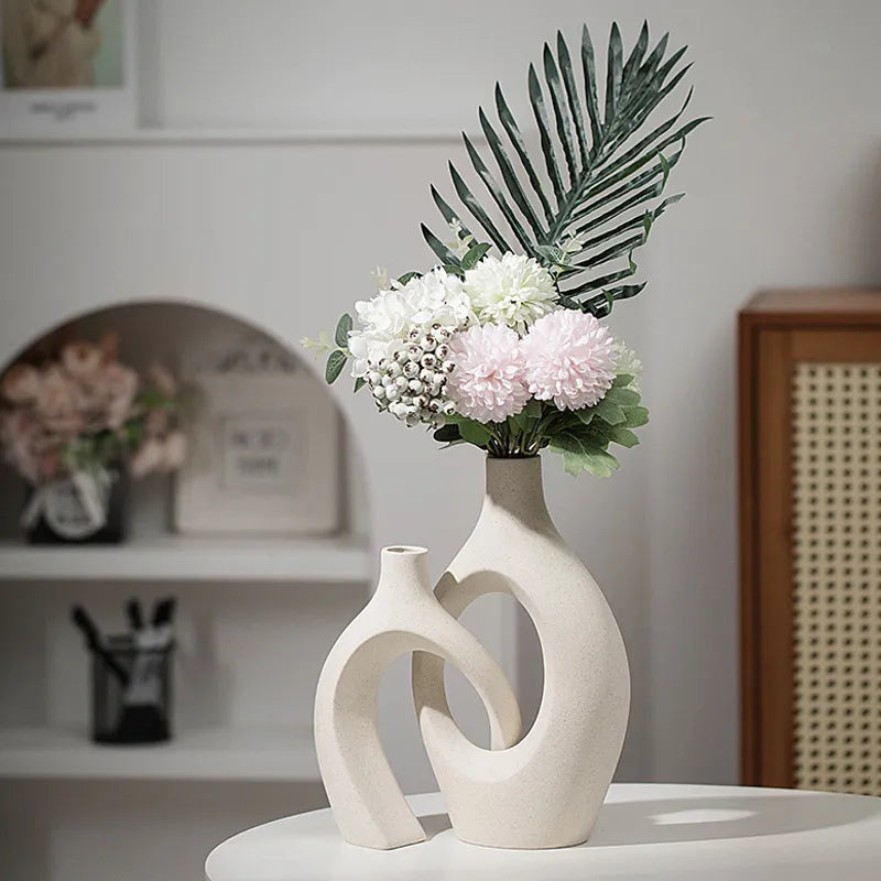 The Cuddling Vases